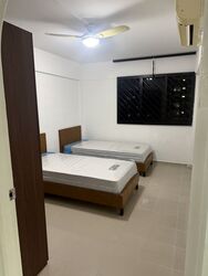 Blk 93 Bedok North Avenue 4 (Bedok), HDB 4 Rooms #560280881